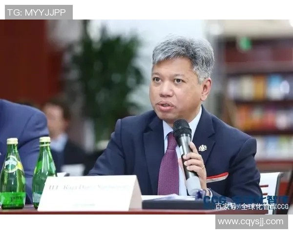 全球足球明星身价突破1亿大关引发市场热议与关注